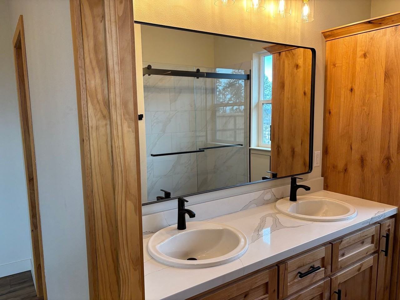 835 Fawndale Ln - Photo 4 of 7