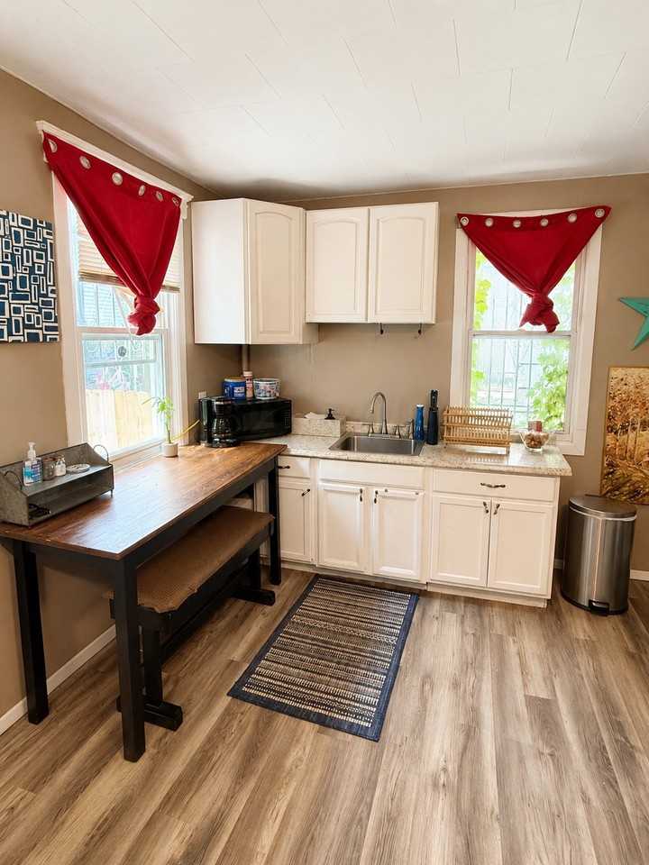 4177 Cadillac Blvd - Photo 4 of 14