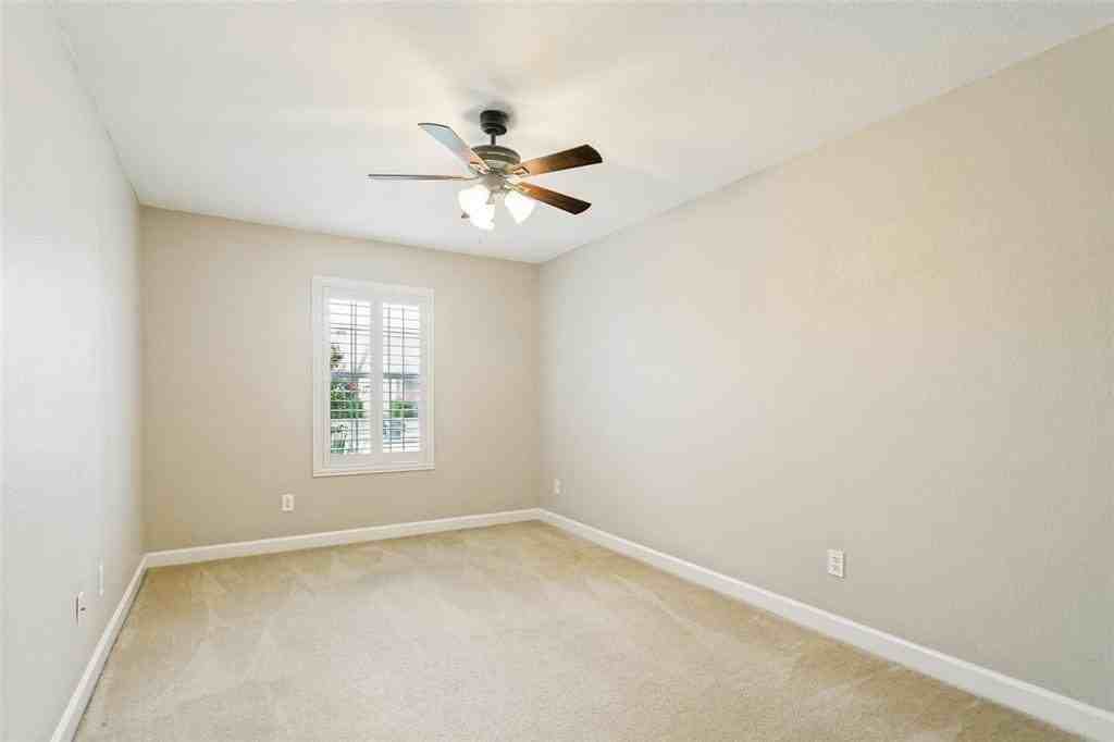 9932 George Washington Dr - Photo 5 of 17