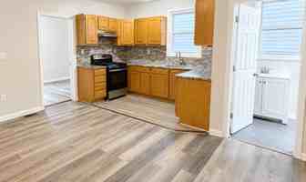 featured image of 225 New St #1