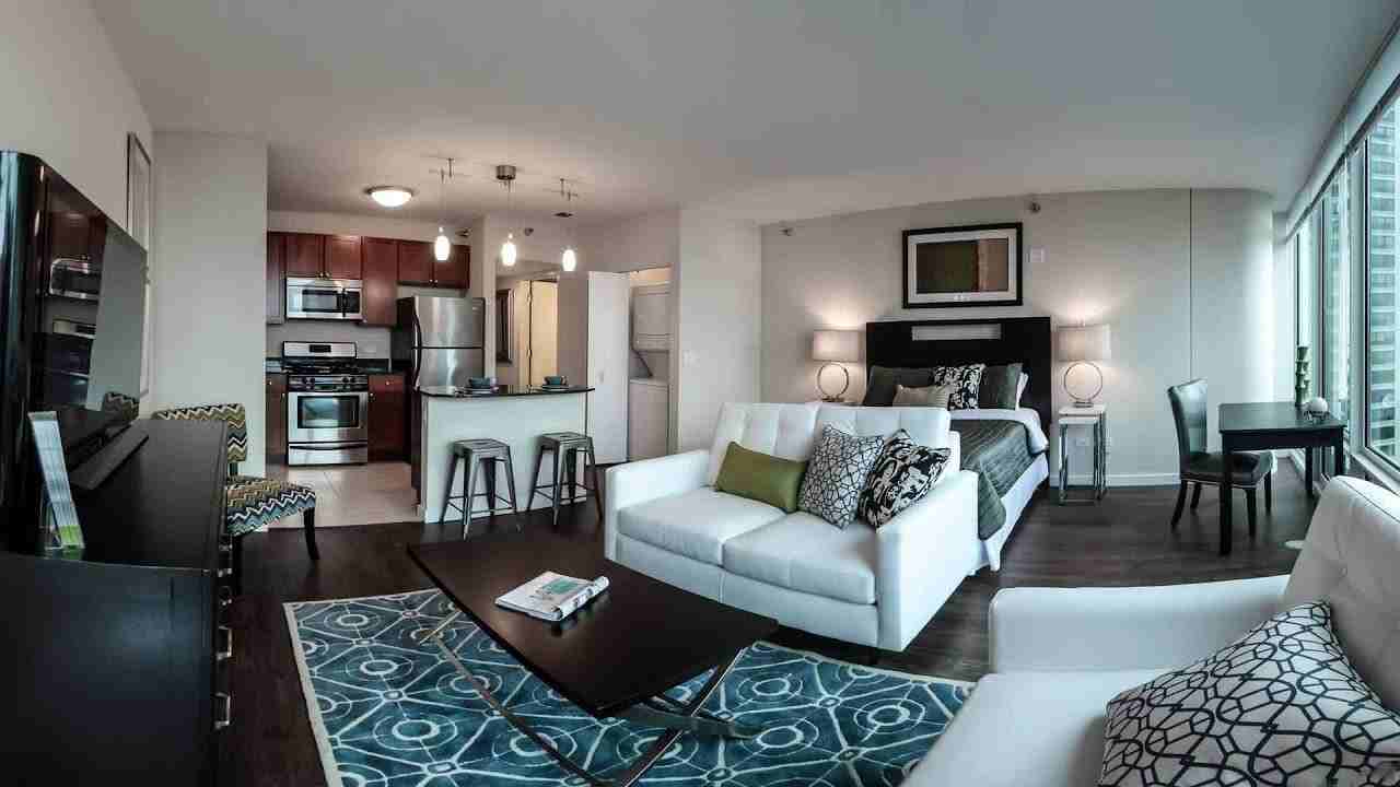 344 E Grand Ave - Photo 4 of 13