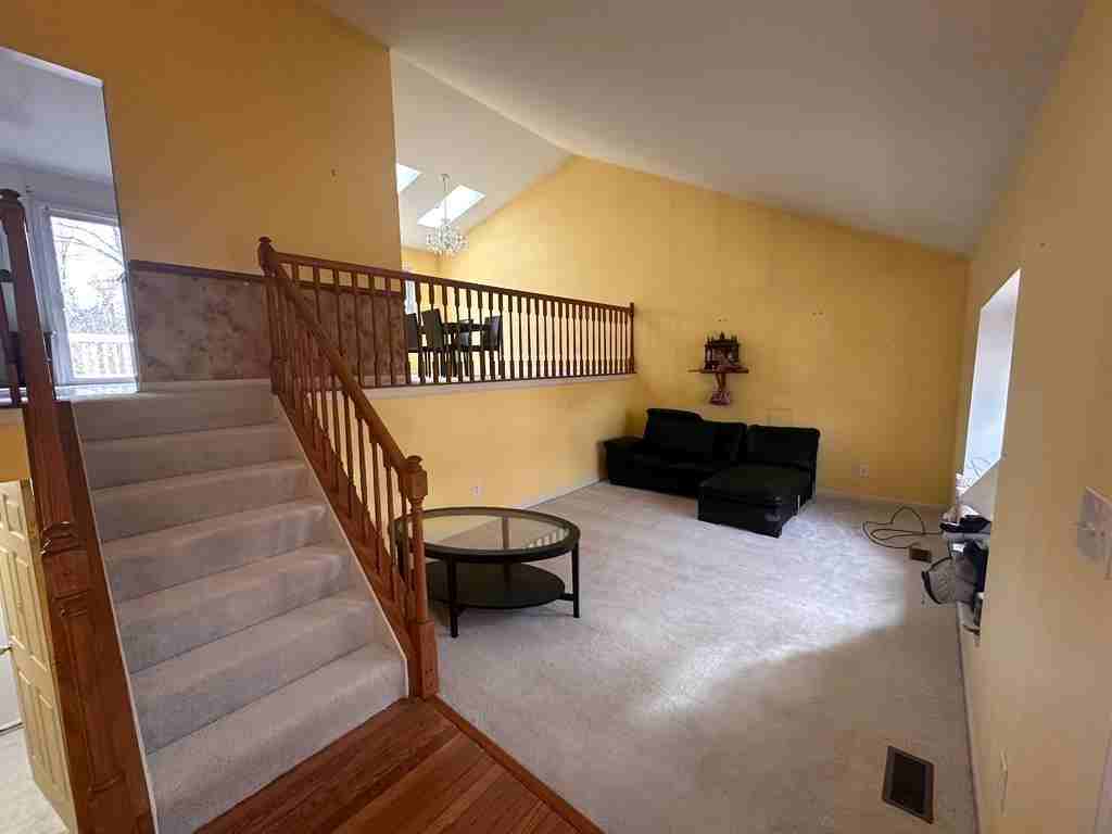 10159 Forest Hill Cir - Photo 4 of 7