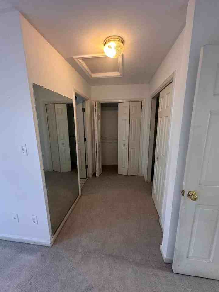 10159 Forest Hill Cir - Photo 5 of 7