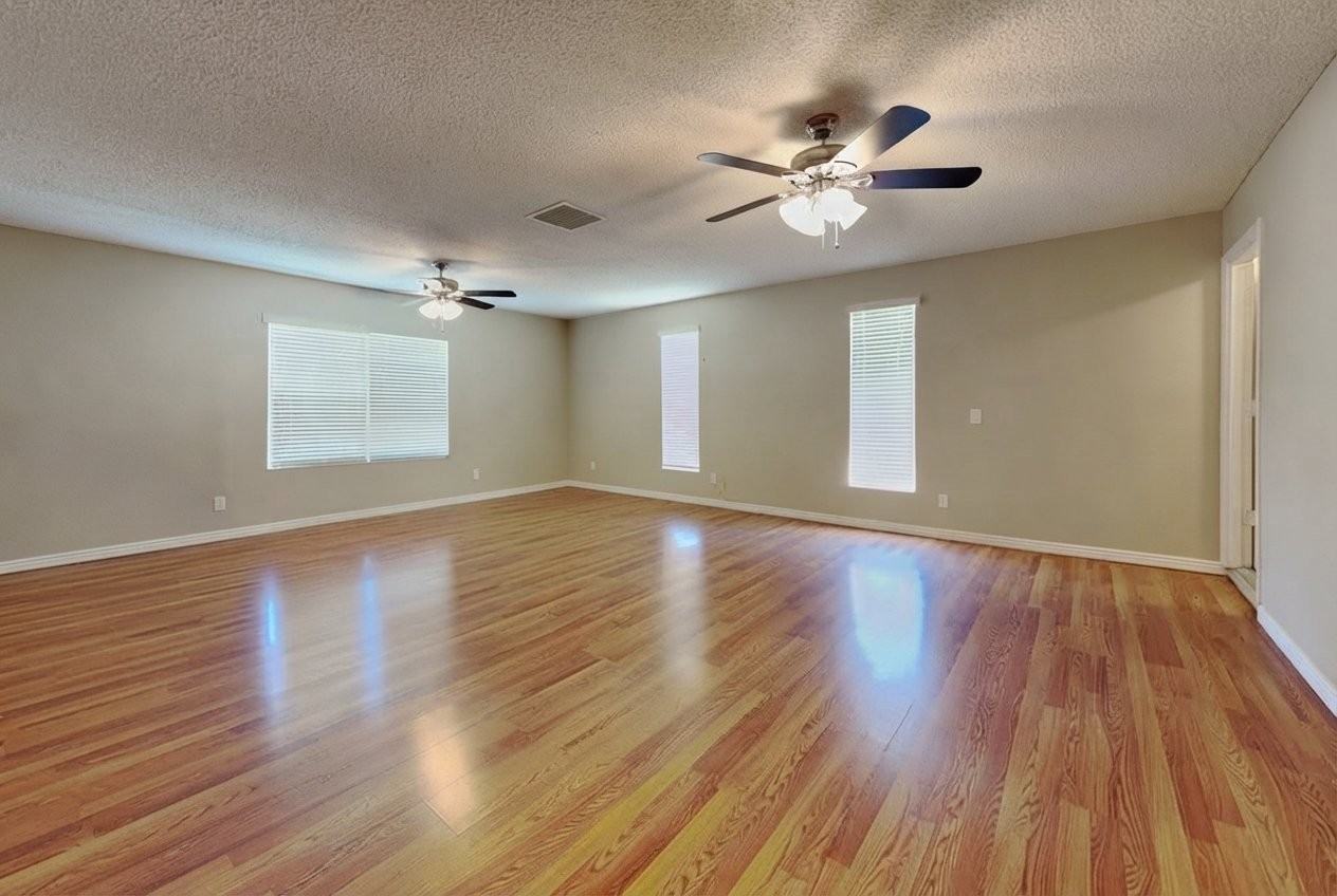 4900 W Michigan Ave #1 - Photo 2 of 10