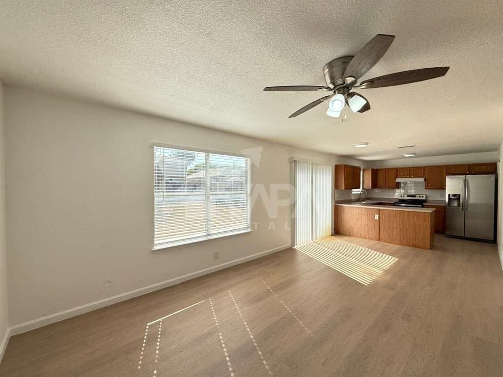 4915 Brazoswood - Photo 5 of 18