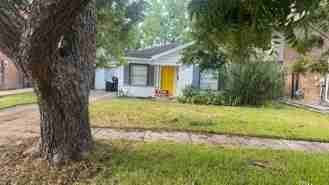 4220 Childress St - Photo 1 of 1