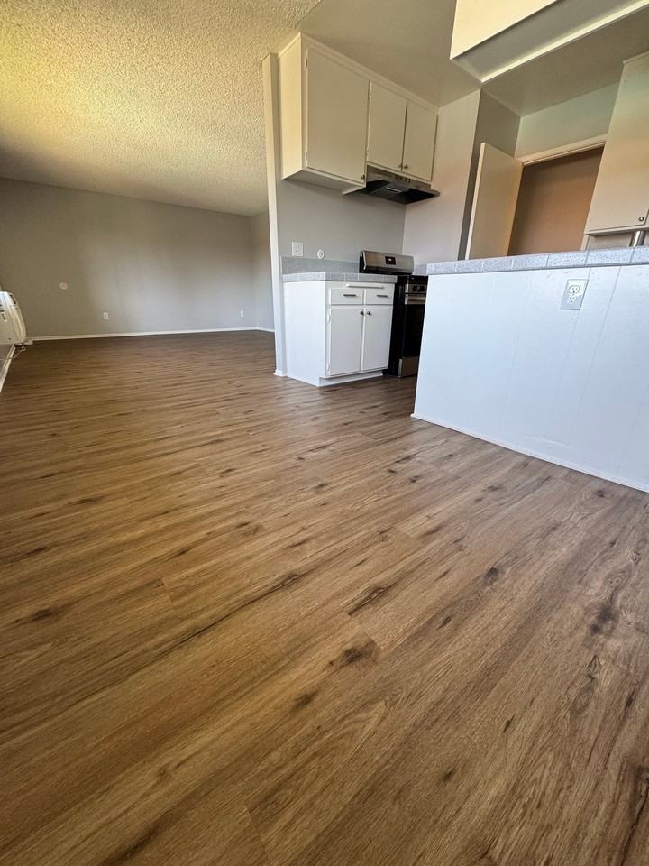 1331 W Central Ave #38 - Photo 4 of 16