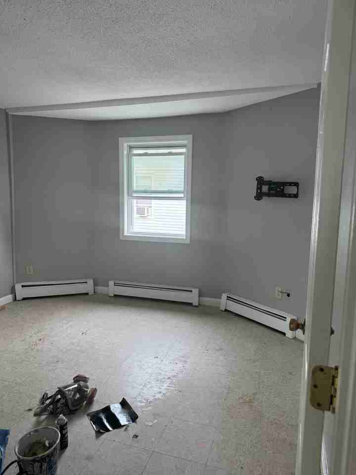 162 Branch St #REAR - Photo 6 of 8