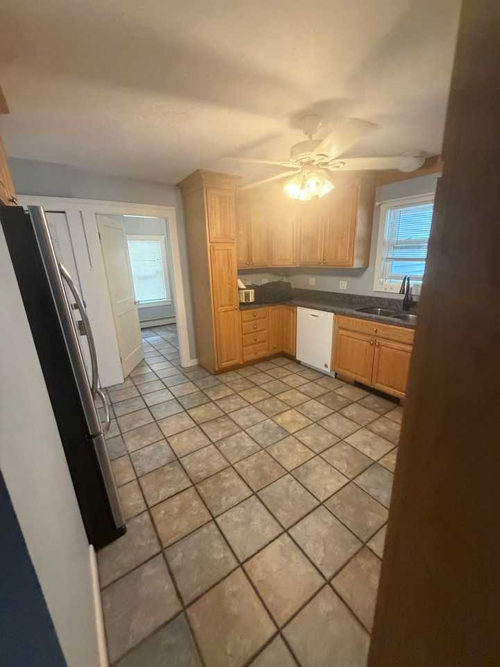 923 Westboylston St #1 - Photo 4 of 14