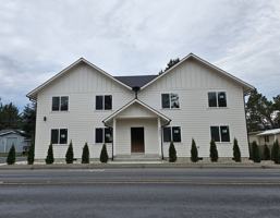 featured image of 1803 Pacific Ave N #1