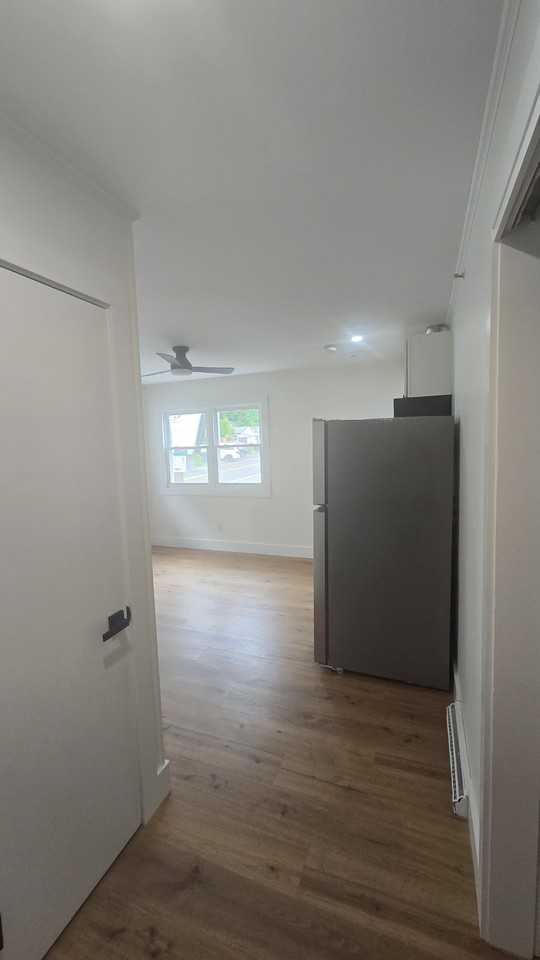 620 Jersey Ave #8 - Photo 6 of 25