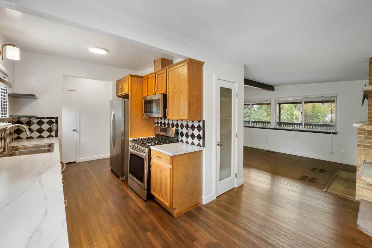 404 S 305th St - Photo 6 of 41