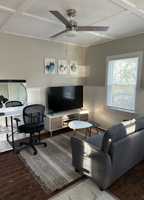 featured image of 528 Fleming St #1
