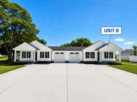 featured image of 104 N Davis St #B
