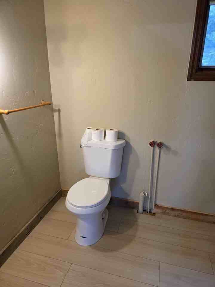 109 Saint Paul Ln - Photo 7 of 15