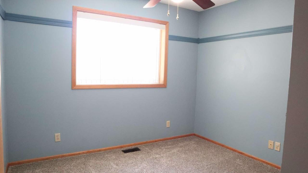 8279 Jeffery Ave S - Photo 2 of 9