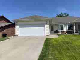 featured image of 2134 E Dodge St