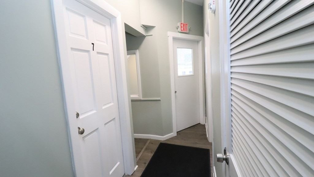 44 South St #2 - Photo 7 of 17