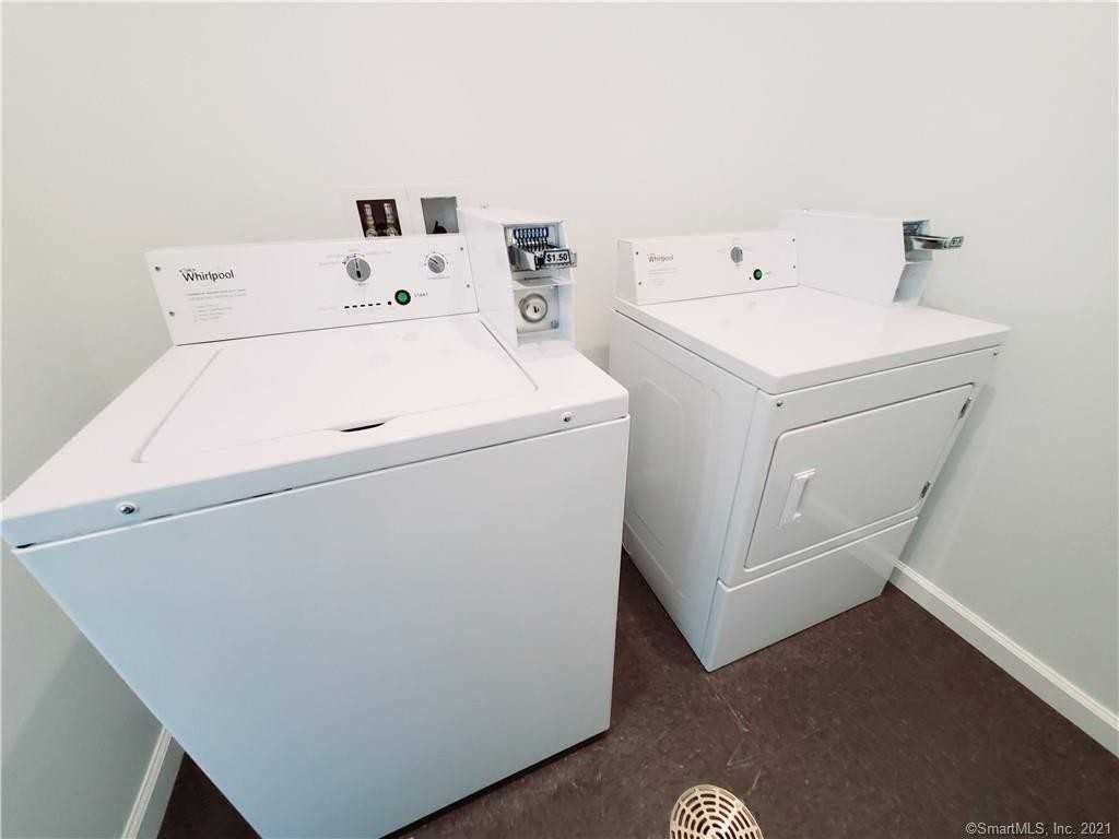 36 Atlantic St #403 - Photo 5 of 7