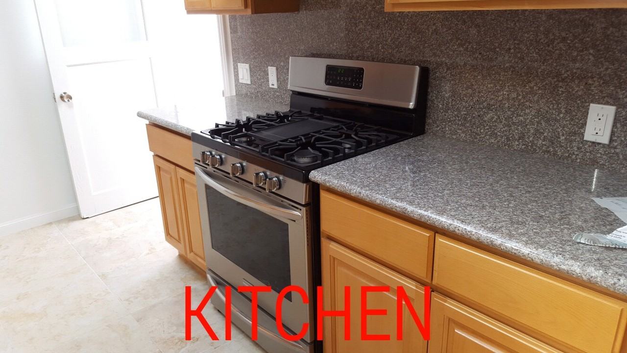 866 30th ave - Photo 3 of 21