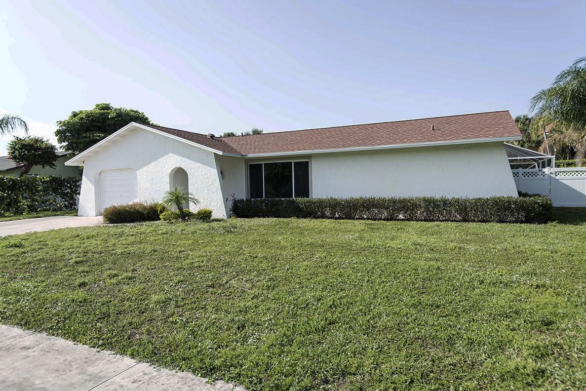 2289 Windsor Road - Photo 2 of 25