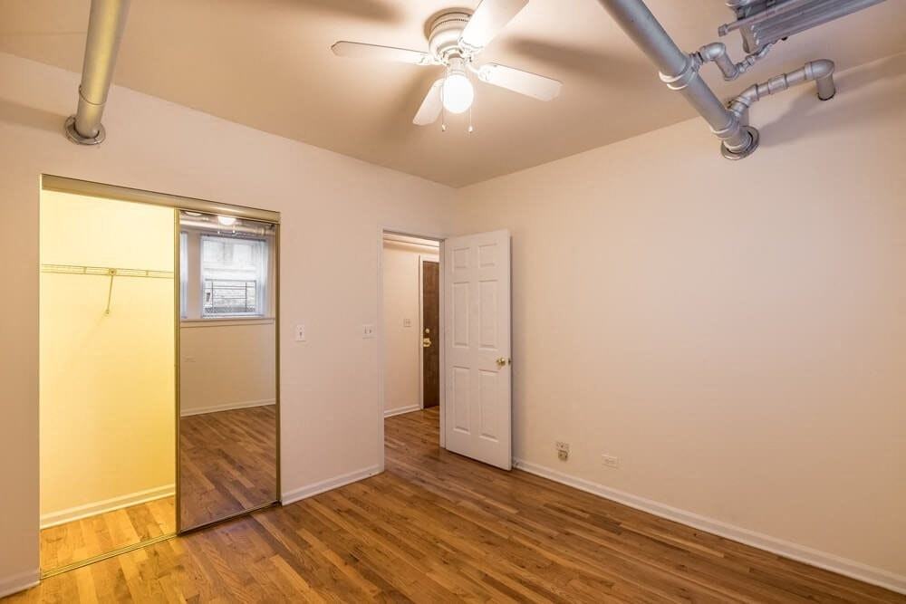 726 West Barry Avenue, Unit 1S - Photo 6 of 11