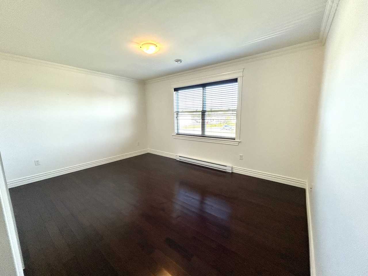 385 Blackmarsh Road - Photo 6 of 13