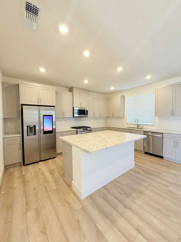3948 Telluride Street - Photo 3 of 22
