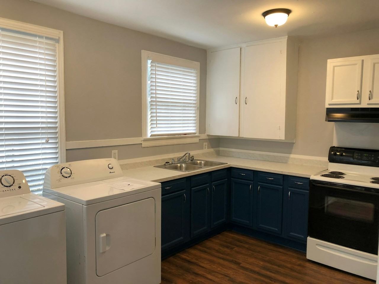 2 North Carlen Street, Unit A - Photo 3 of 18
