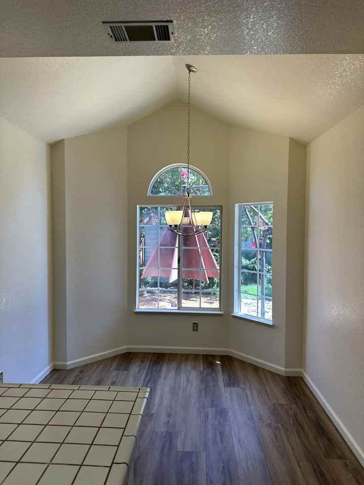 2632 Heritage Park Circle - Photo 7 of 29