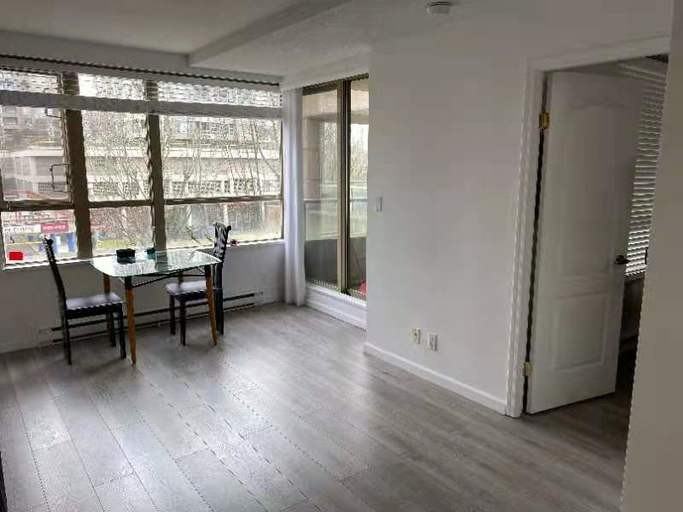 6191 Buswell St - Photo 2 of 8