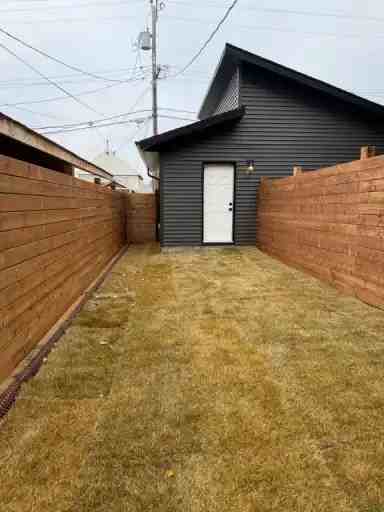 9632 110 Ave Nw #2 - Photo 3 of 10
