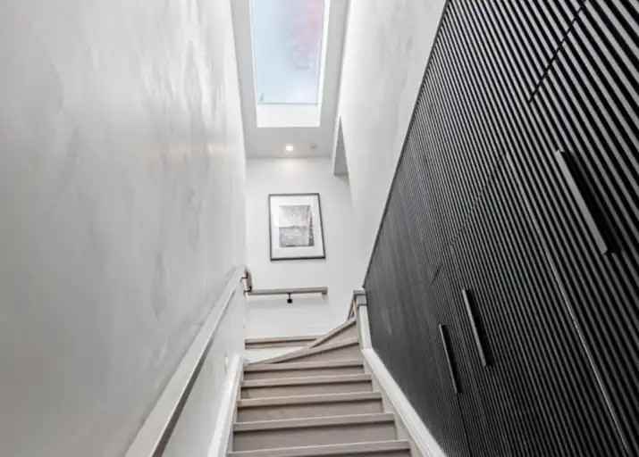 20 Leslie Gardens Lane - Photo 2 of 21