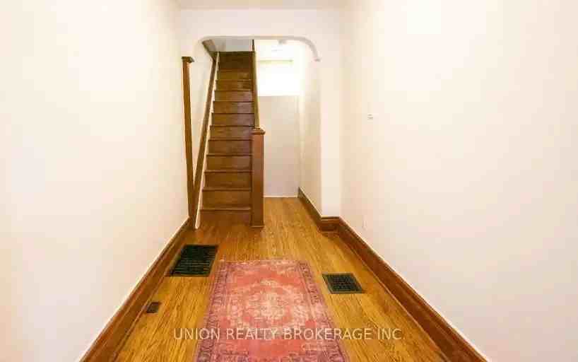 368 Main St #A - Photo 3 of 10