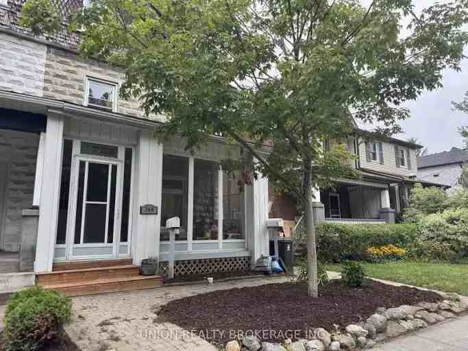 368 Main St #A - Photo 6 of 10