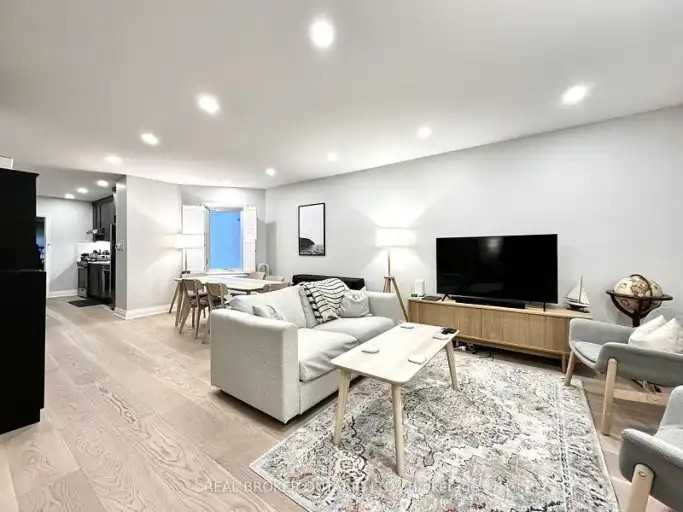149 Wheeler Ave - Photo 5 of 19