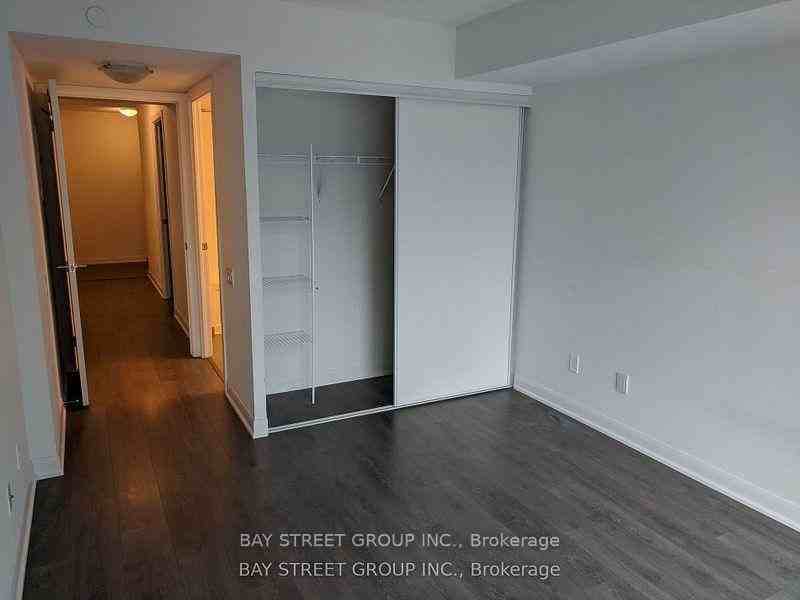 5162 Yonge Street #1112 - Photo 7 of 14