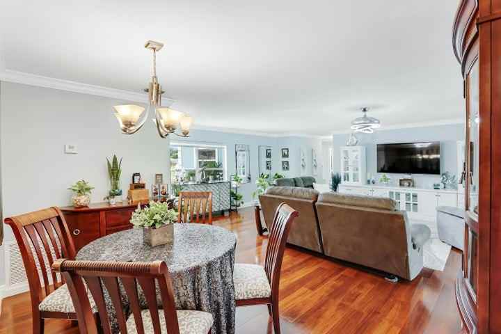 22053 Flanders Court - Photo 4 of 8