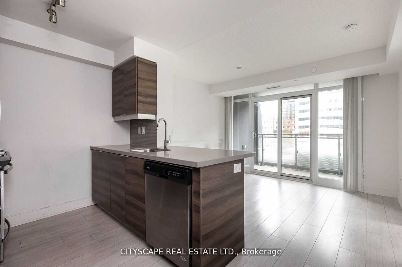 525 Adelaide Street West #315 - Photo 4 of 17