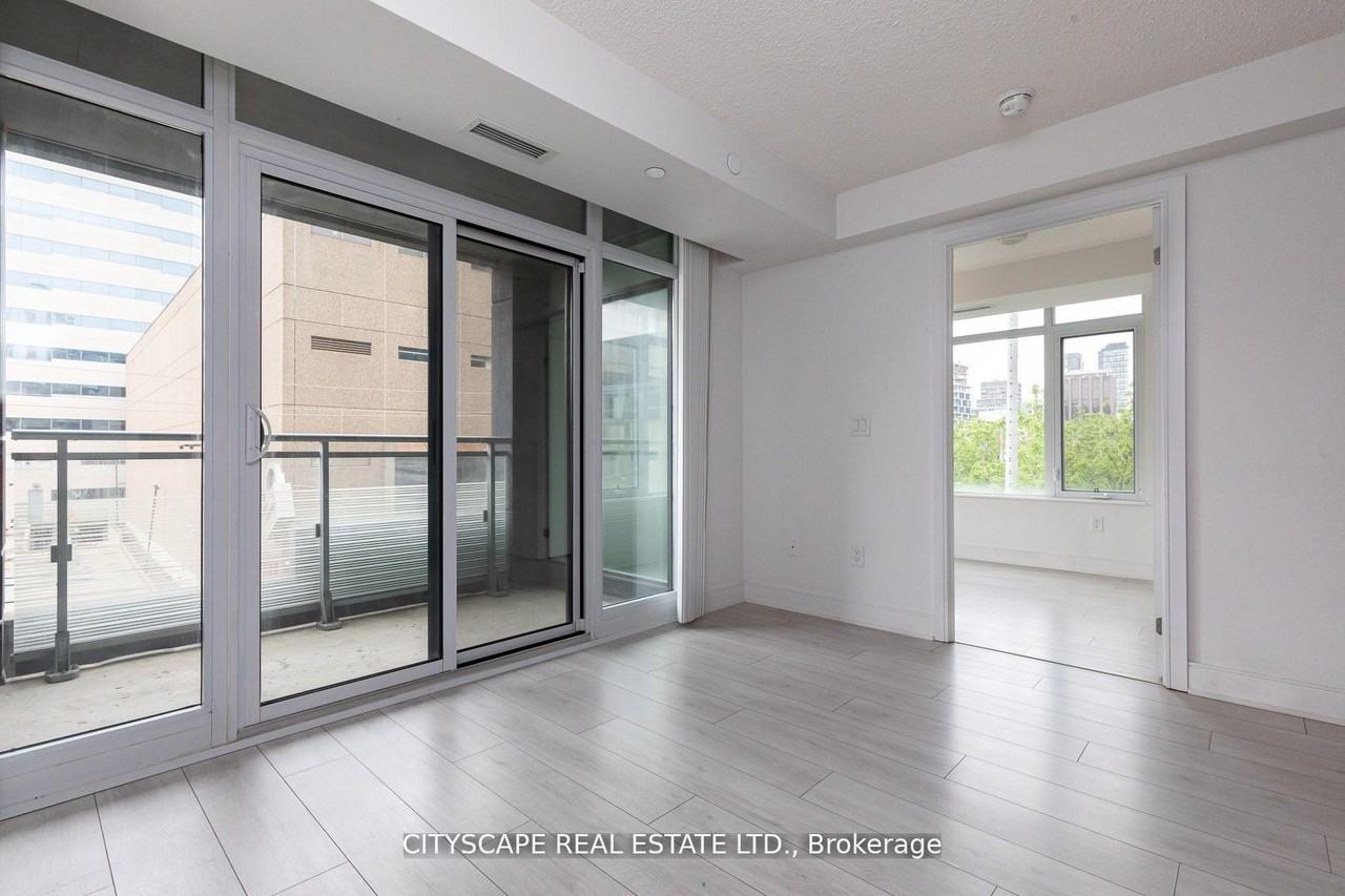 525 Adelaide Street West #315 - Photo 2 of 17