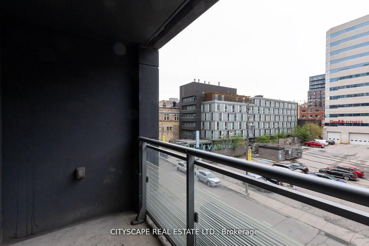 525 Adelaide Street West #315 - Photo 6 of 17