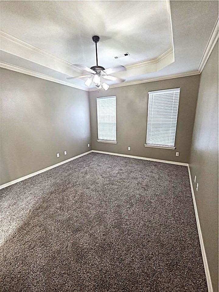 3219 W Thornbrook St - Photo 7 of 12