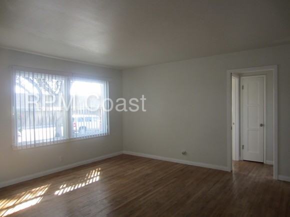 1517 N Fairmont St - Photo 2 of 9