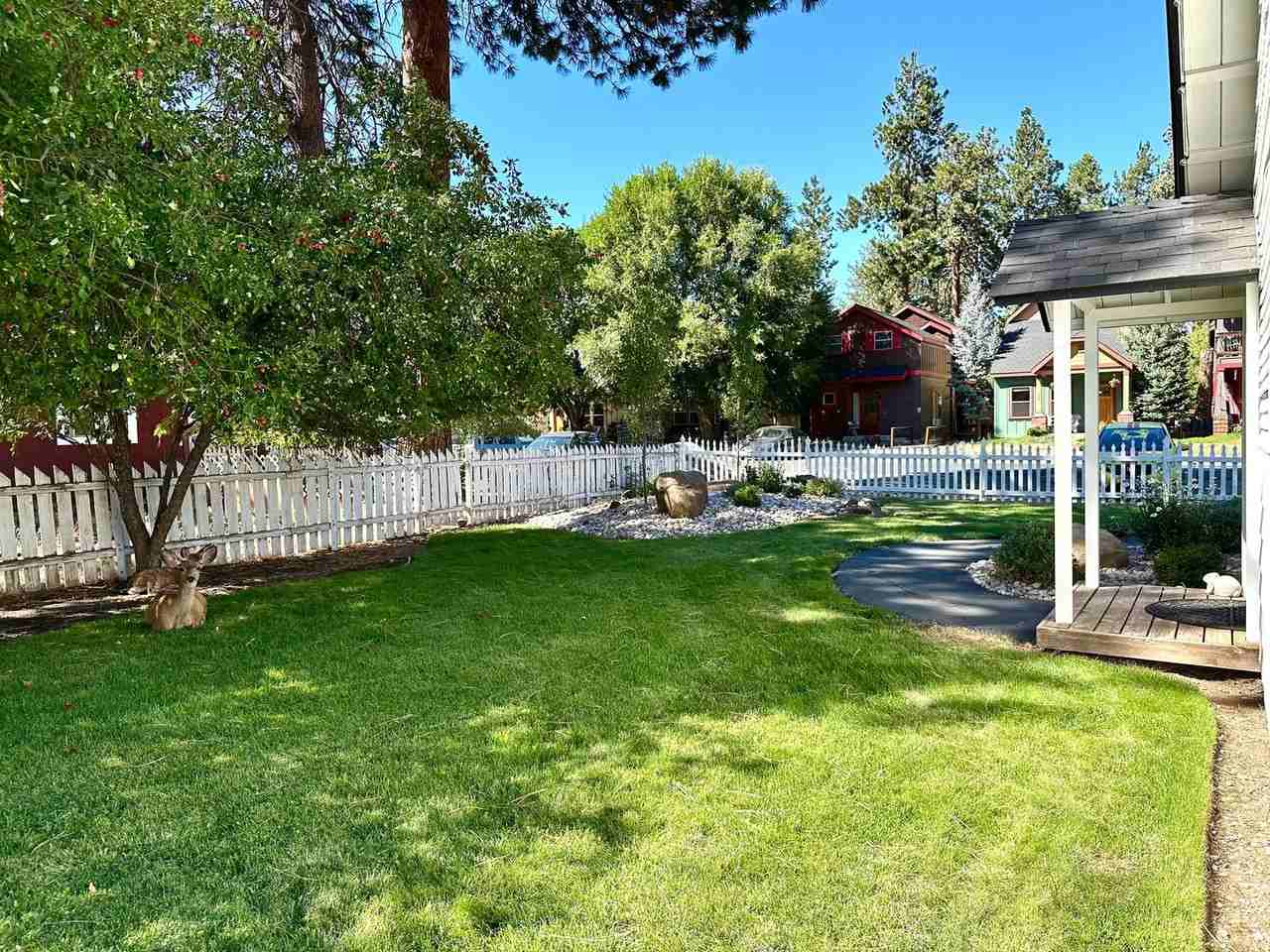 305 W Washington Ave - Photo 7 of 35