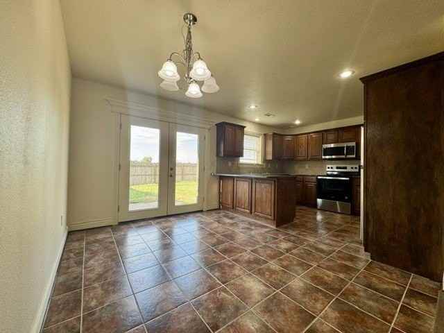 813 Baker St Nw - Photo 6 of 22