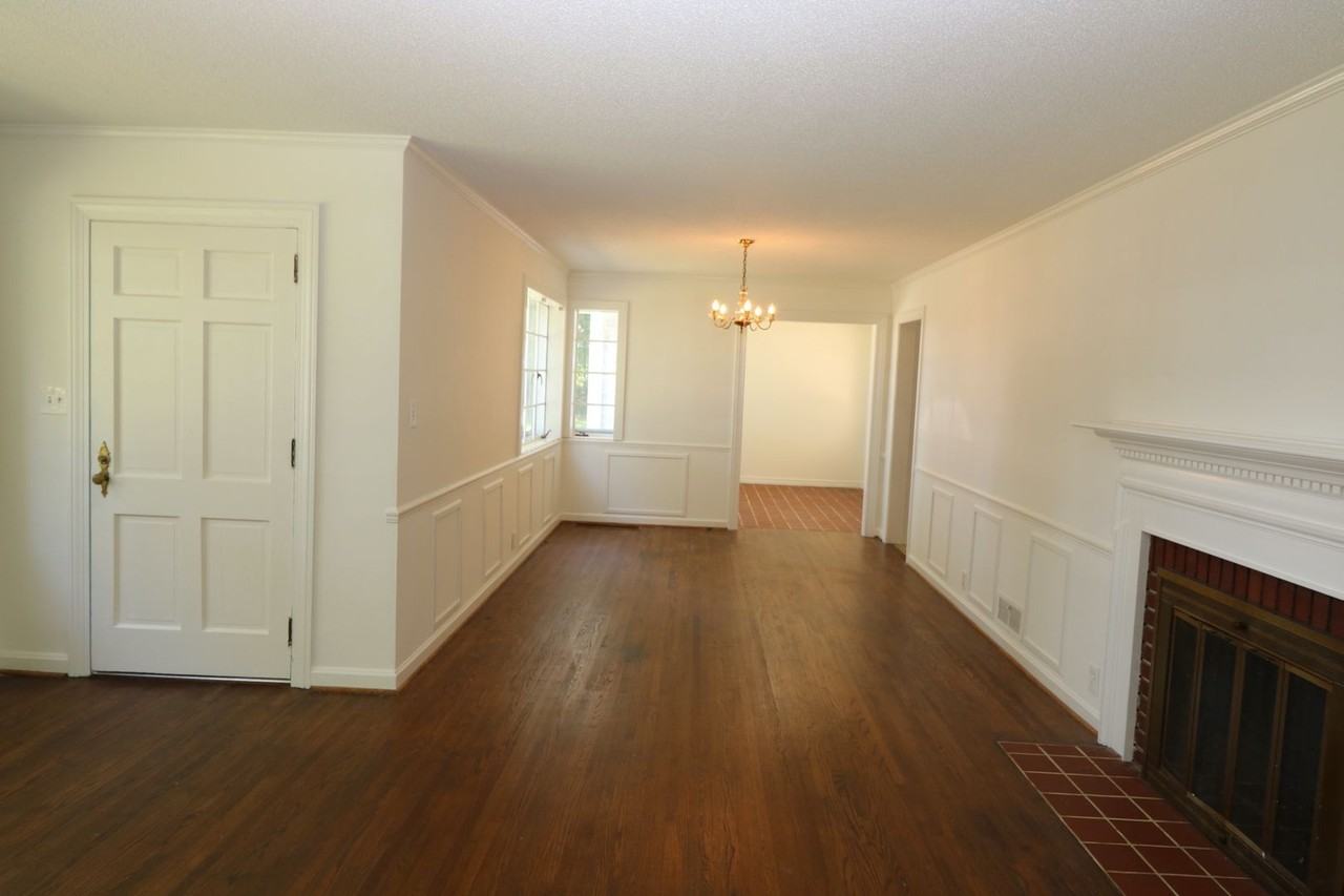 1106 Martin St N - Photo 6 of 22