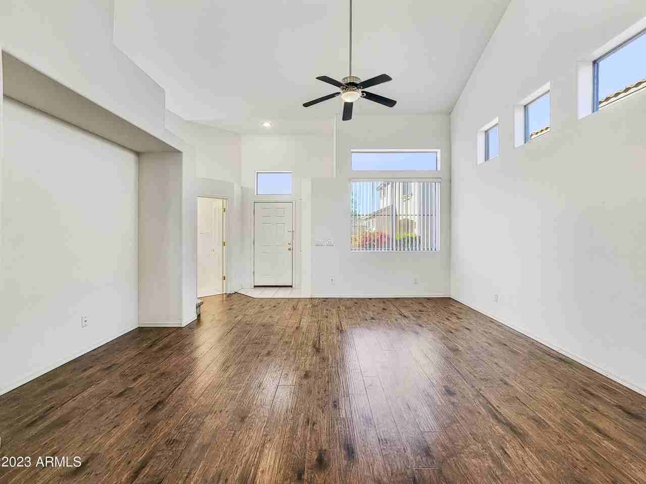 3329 N 142nd Dr - Photo 4 of 27