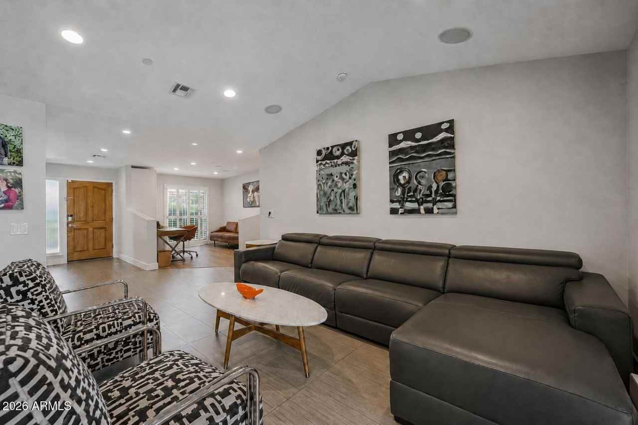 8526 E San Jacinto Dr - Photo 4 of 32