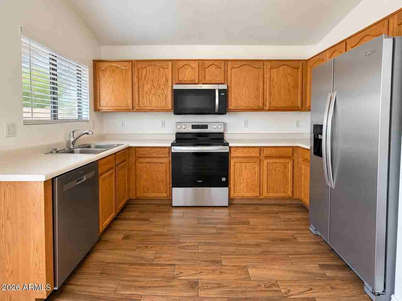 16538 N 158th Ave - Photo 5 of 6