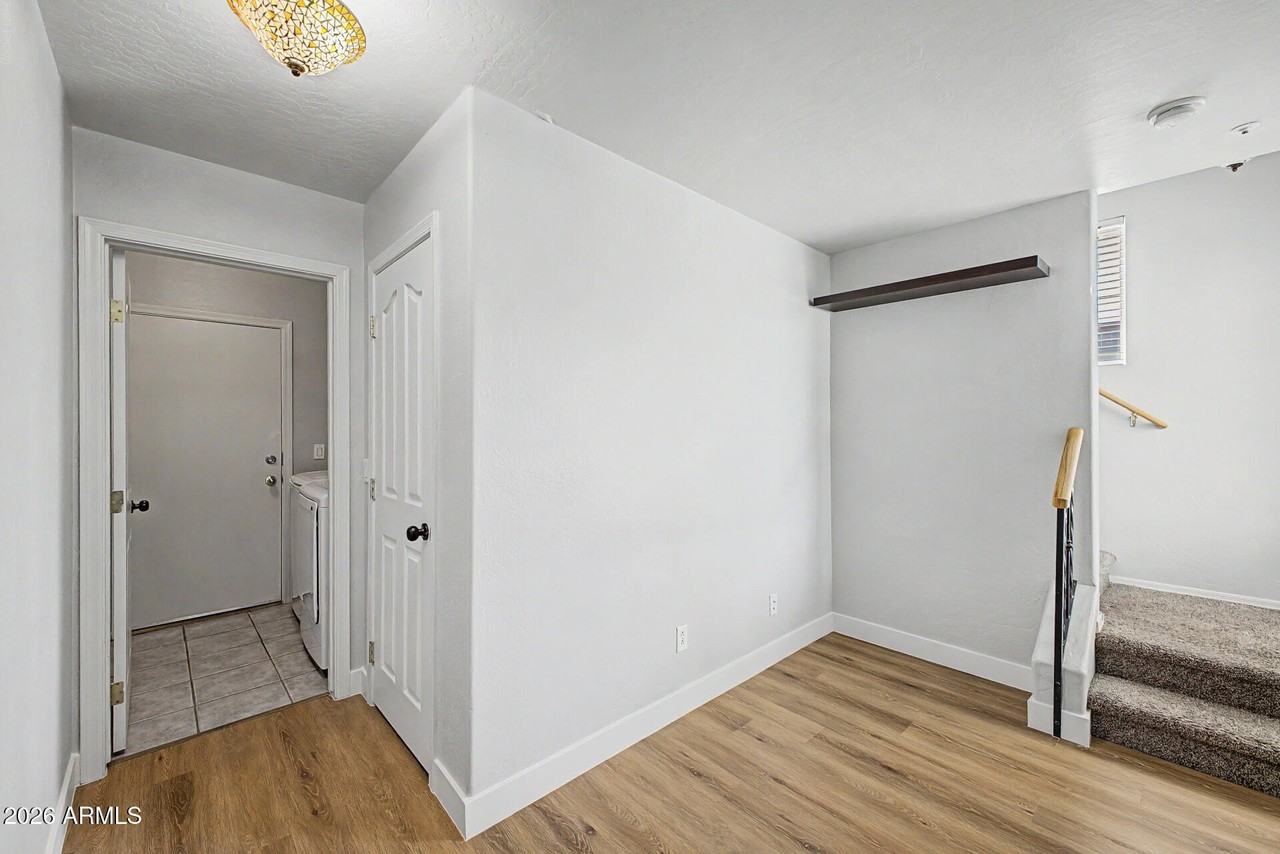 418 N Mahogany Ct - Photo 6 of 35